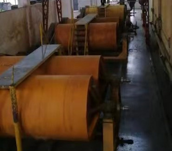 ���Ͽ͑�(h��)ʹ�ò��_(d��)�Pʽ��ĥ�C(j��)